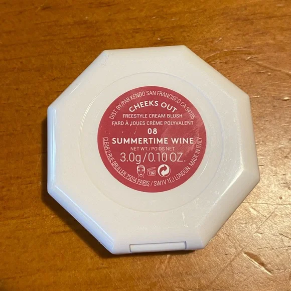 Fenty Cheeks Out Cream Blush - Picture 5 of 16